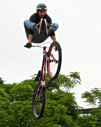 Freestyle Bikes - Karl Hawk